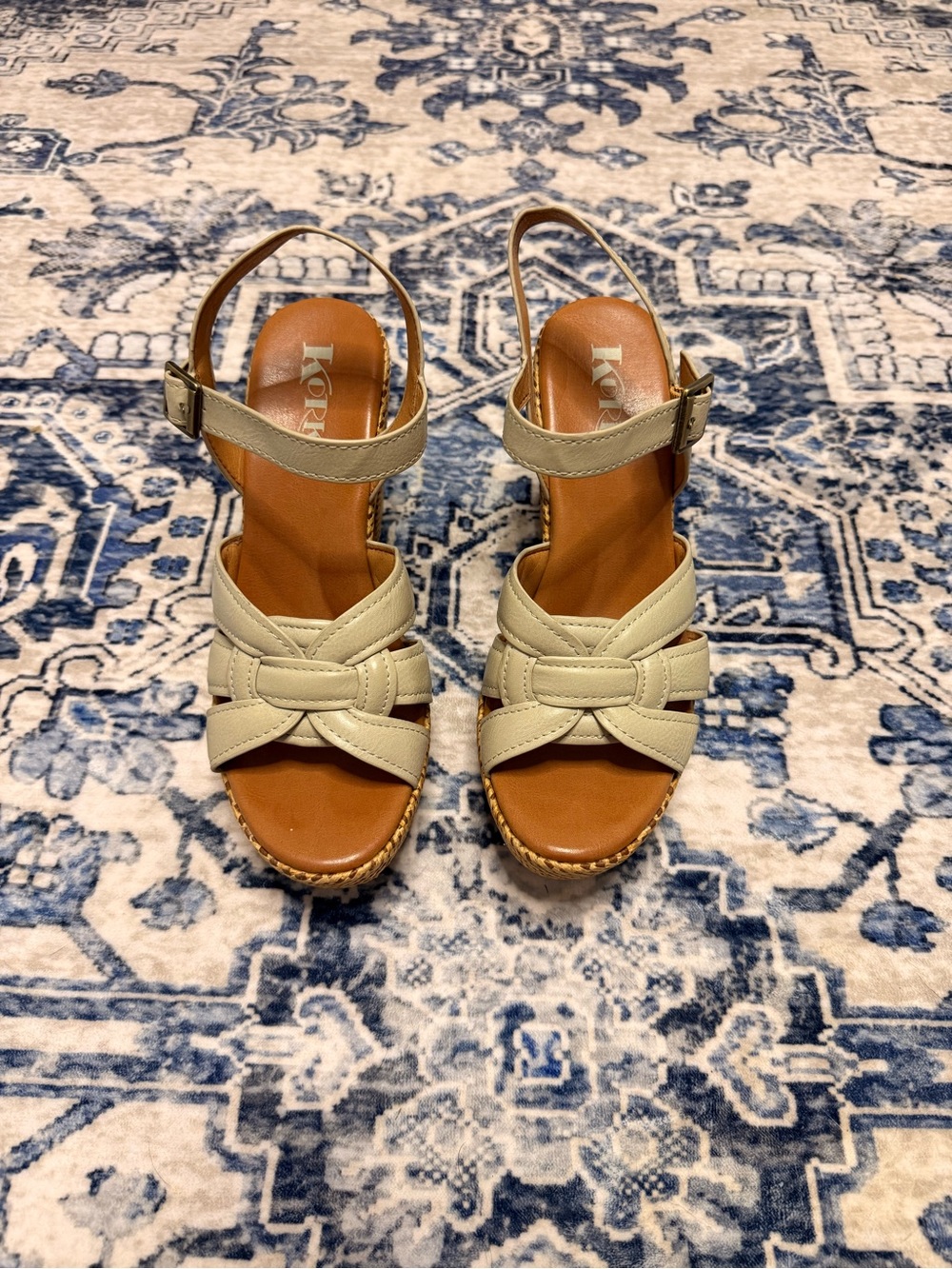 Korks Dee Platform Comfort Sandals - Picture 6 of 10